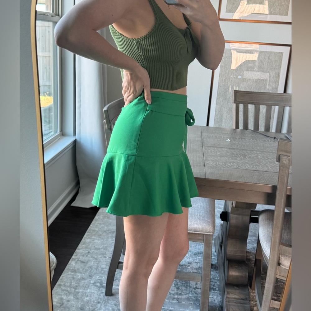 ZARA St Patrick’s Green Wrap Skort Skirt with Shorts Under with Side Tie Bow - Picture 13 of 16